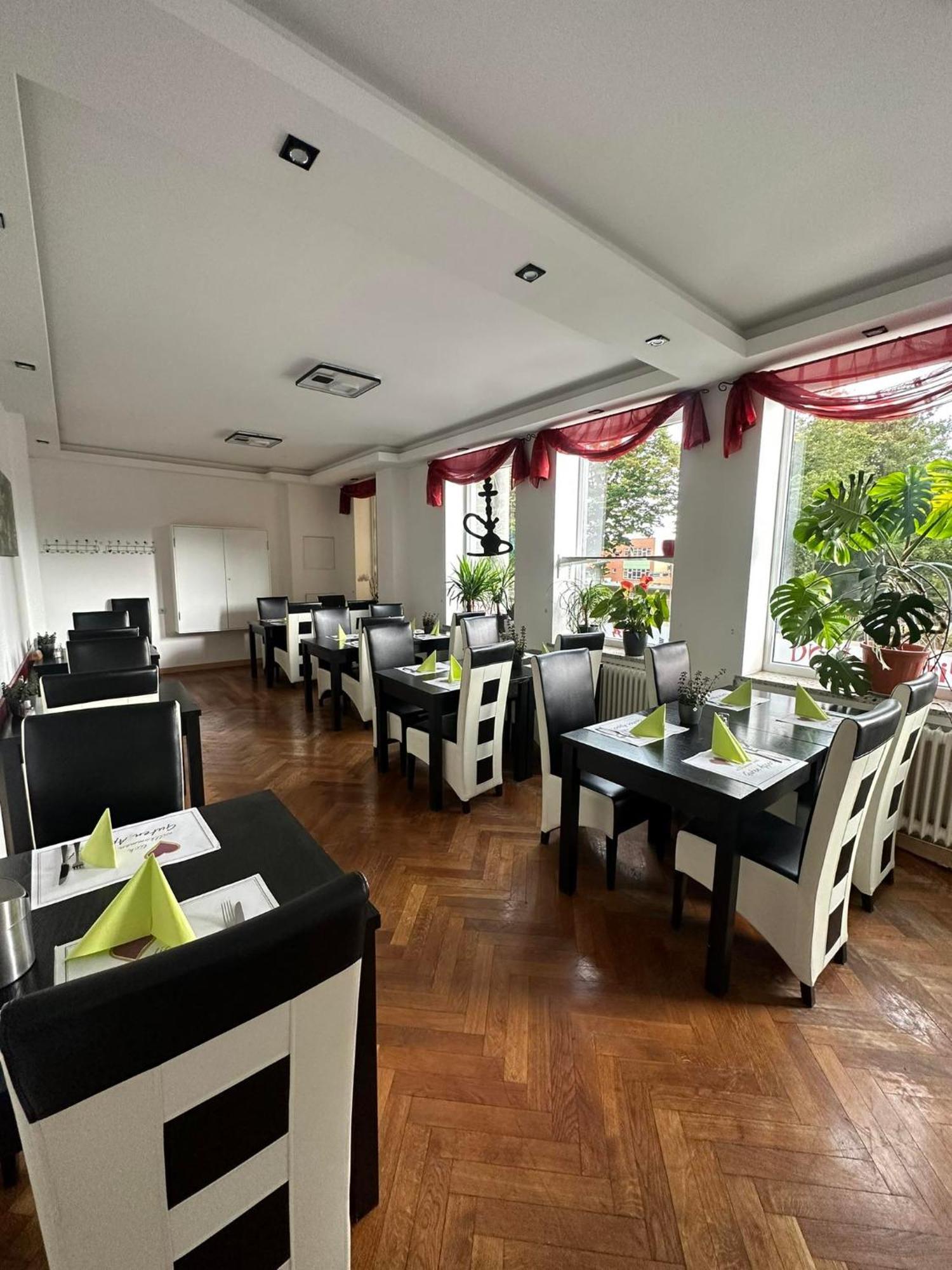 Hotel Deutscher Hof Schleswig Ngoại thất bức ảnh